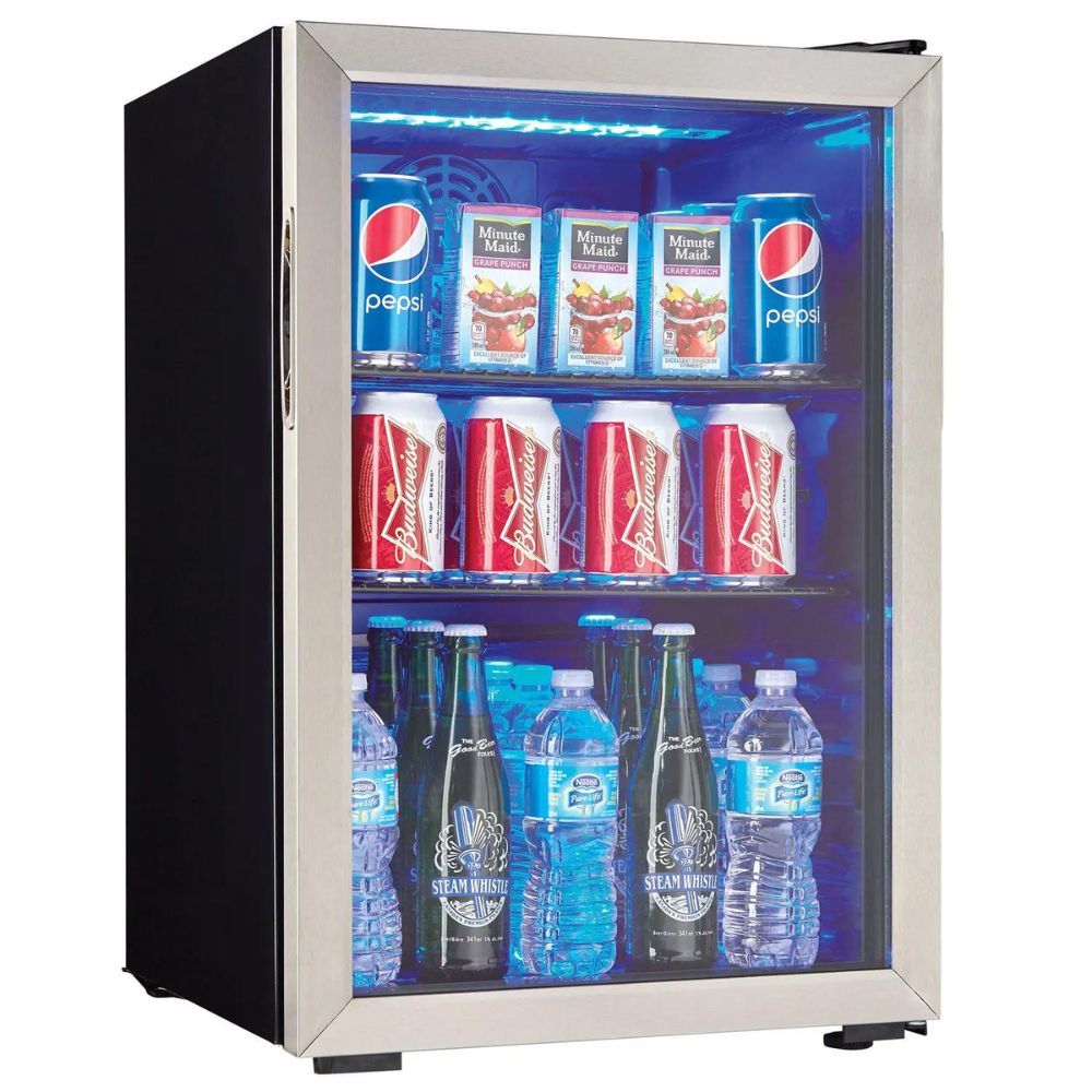 Discover the benefits of the Mini Outdoor Beverage Cooler. 